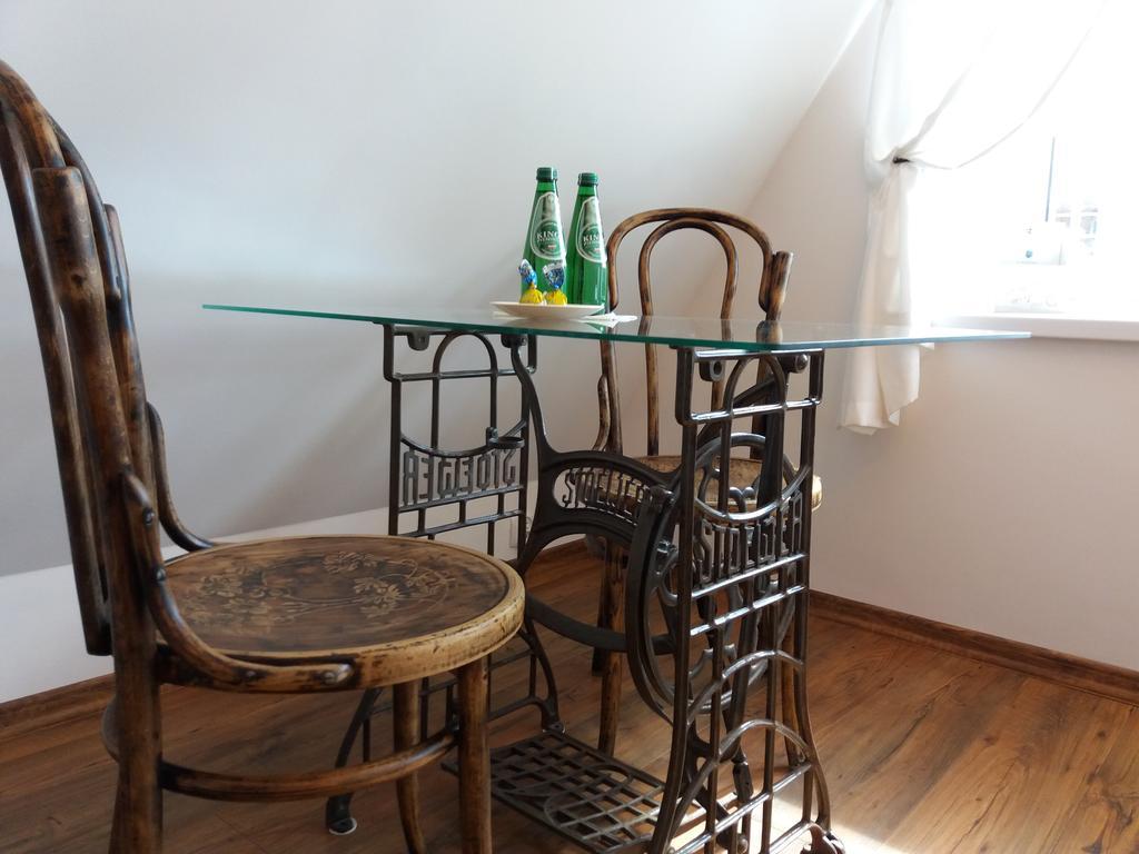 Апартаменты H&T Old Town Szeroka 77 Гданьск Экстерьер фото