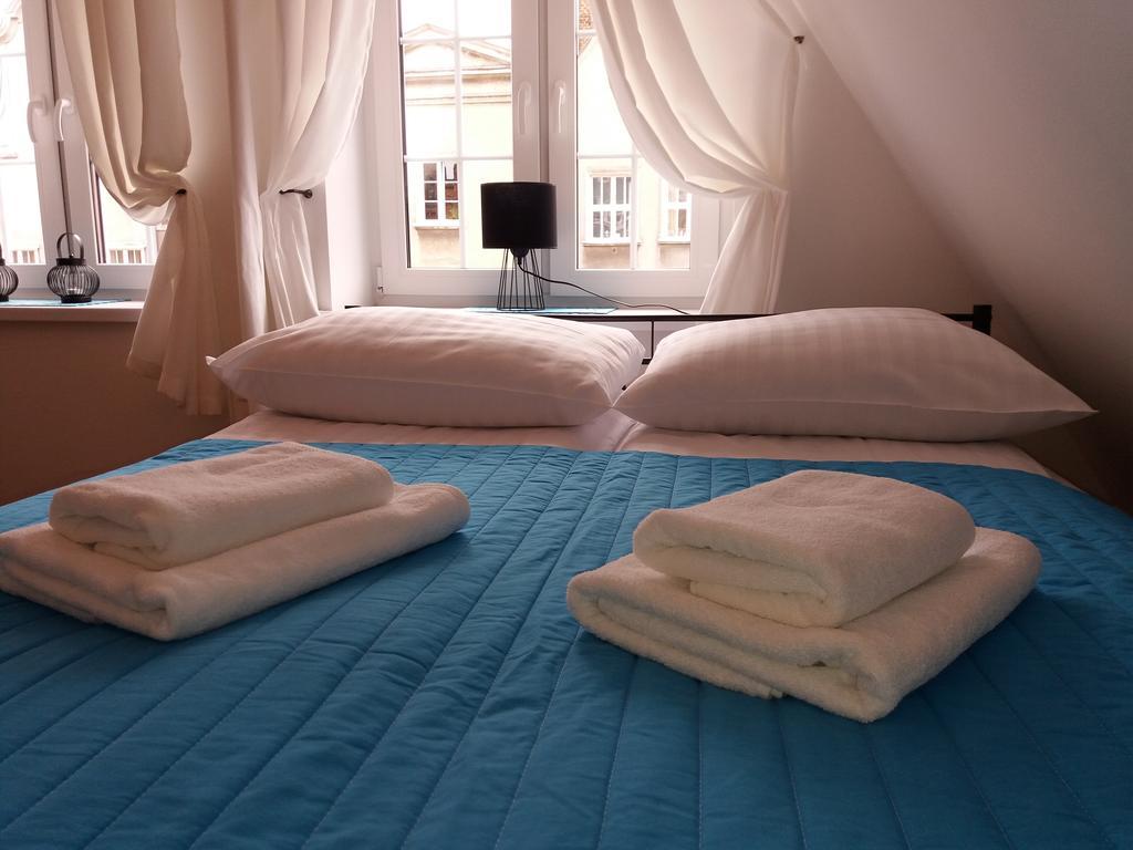 Апартаменты H&T Old Town Szeroka 77 Гданьск Экстерьер фото