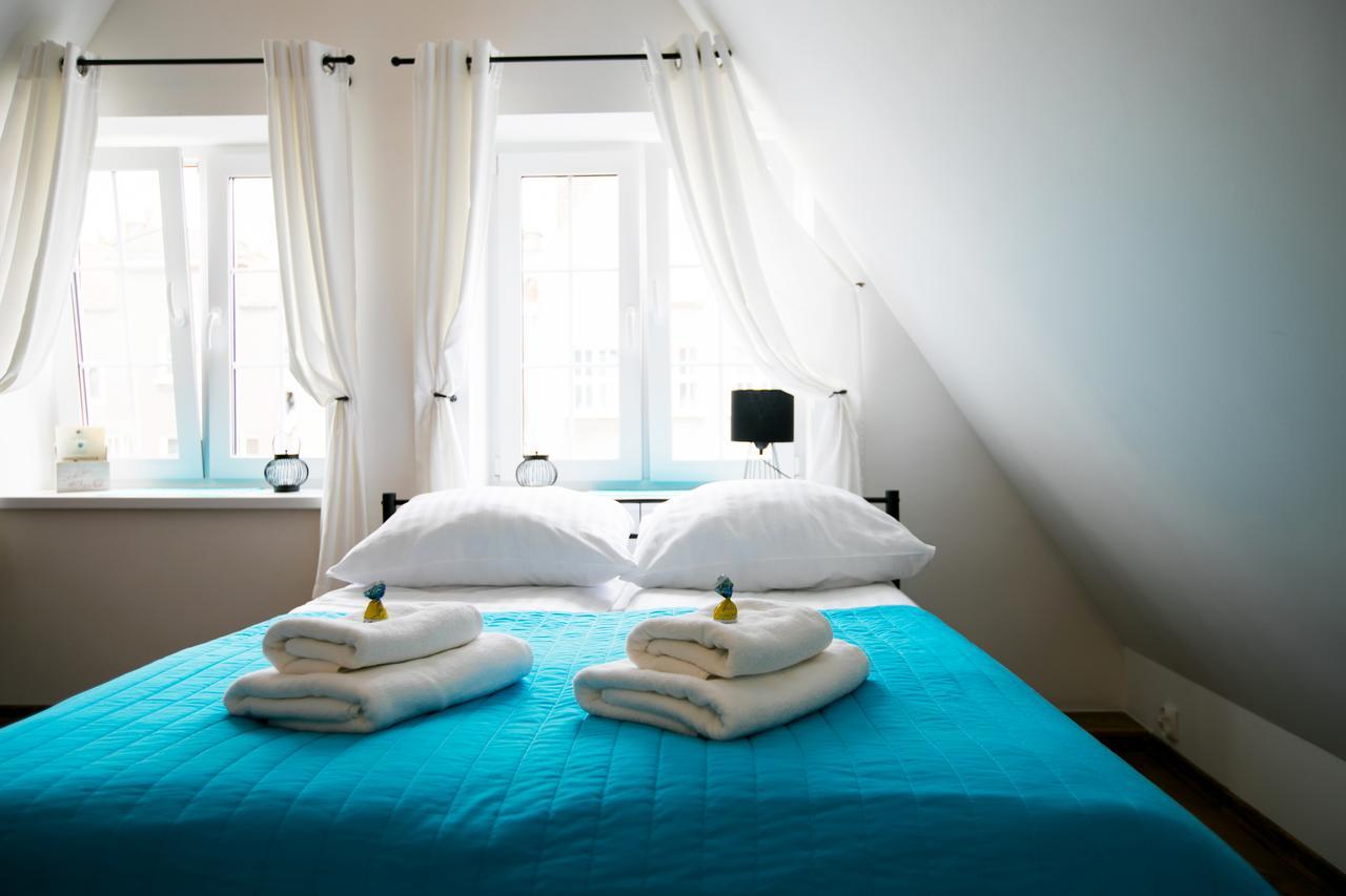 Апартаменты H&T Old Town Szeroka 77 Гданьск Экстерьер фото
