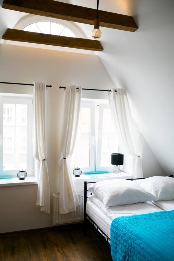 Апартаменты H&T Old Town Szeroka 77 Гданьск Экстерьер фото